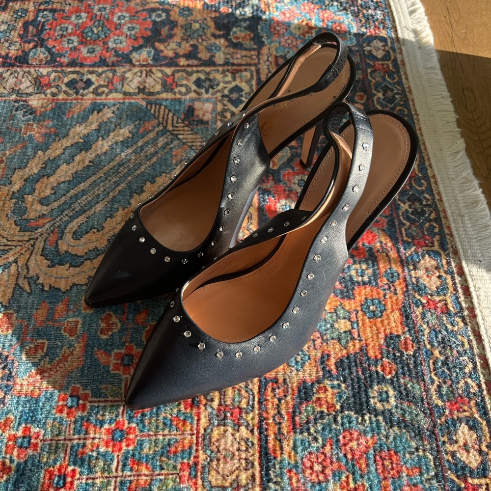 Brooks Brothers navy blue leather sling-back heels